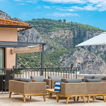 Sleeps 10 Pool Air Con Wifi Villa